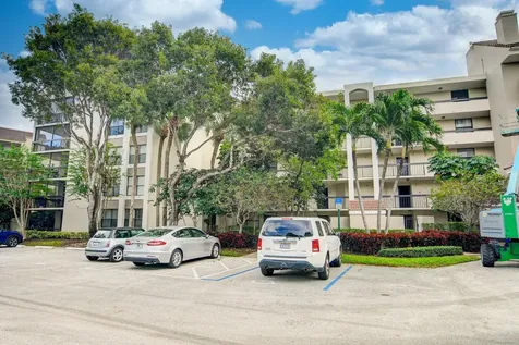1915 Lavers Circle Delray Beach FL 33444