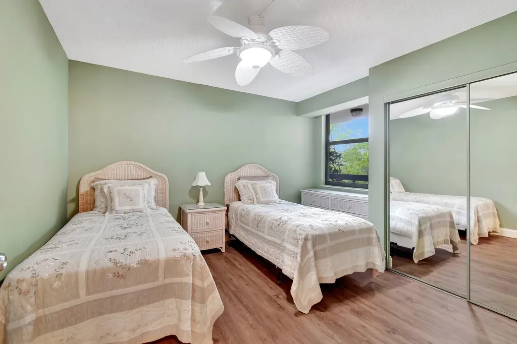 1915 Lavers Circle Delray Beach FL 33444