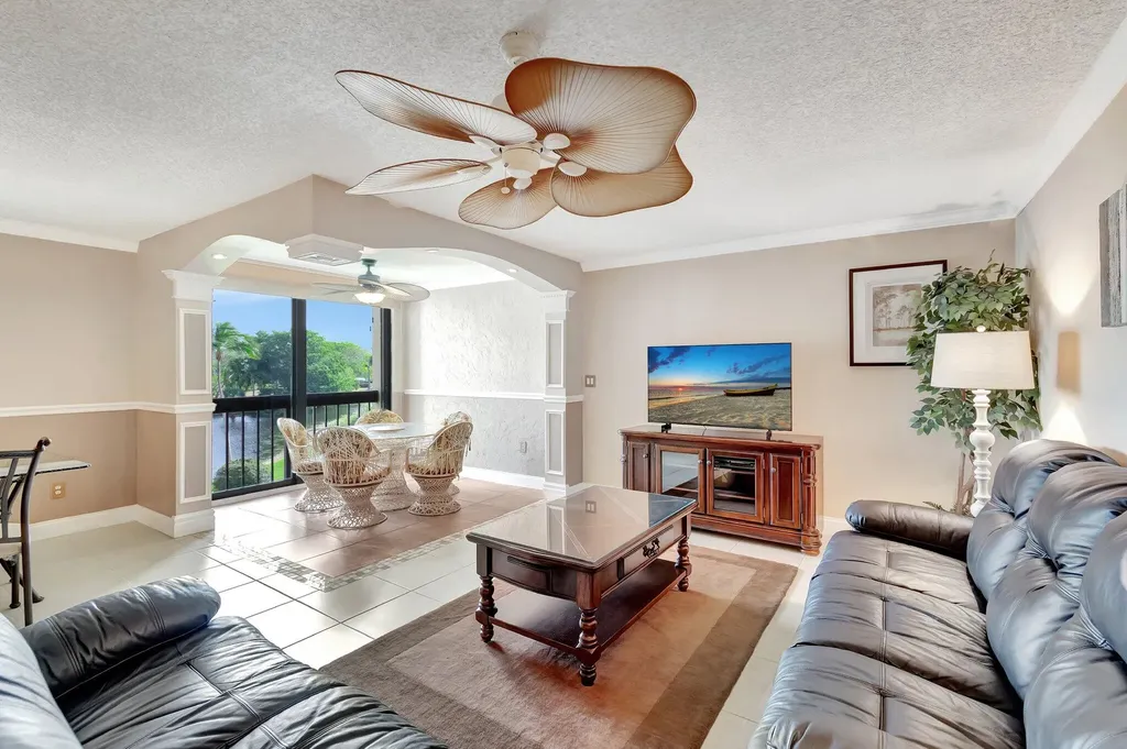 1915 Lavers Circle Delray Beach FL 33444