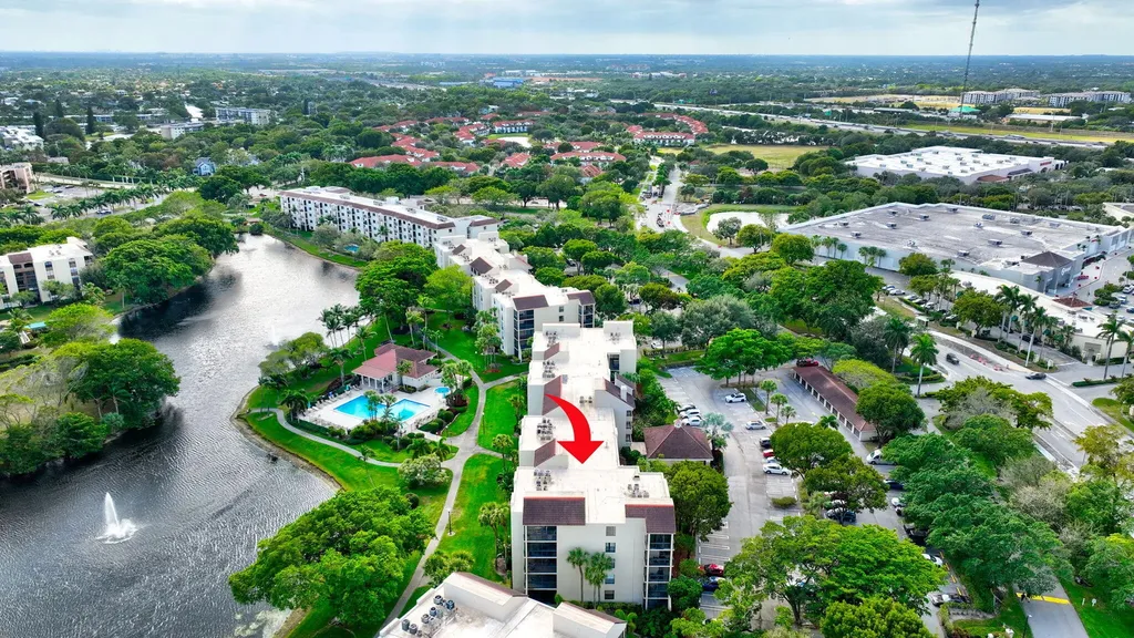 1915 Lavers Circle Delray Beach FL 33444