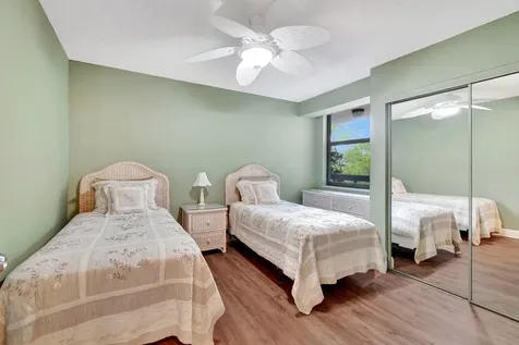 1915 Lavers Circle Delray Beach FL 33444