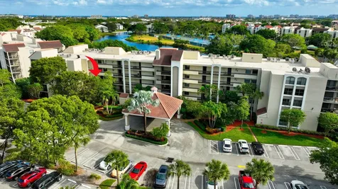 1915 Lavers Circle Delray Beach FL 33444