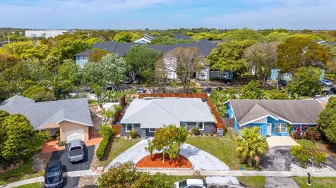 1408 SW 75th Avenue North Lauderdale FL 33068