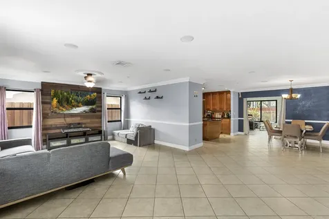 1408 SW 75th Avenue North Lauderdale FL 33068