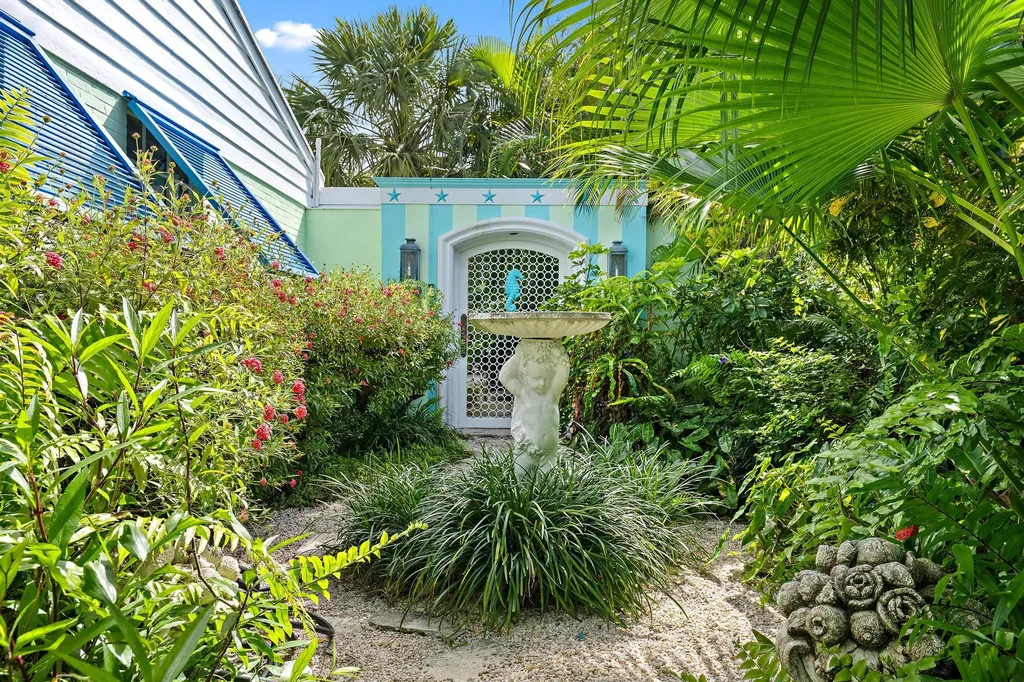 7704 Martin Avenue West Palm Beach FL 33405