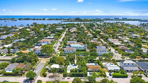 7704 Martin Avenue West Palm Beach FL 33405