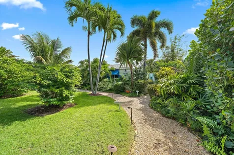 7704 Martin Avenue West Palm Beach FL 33405