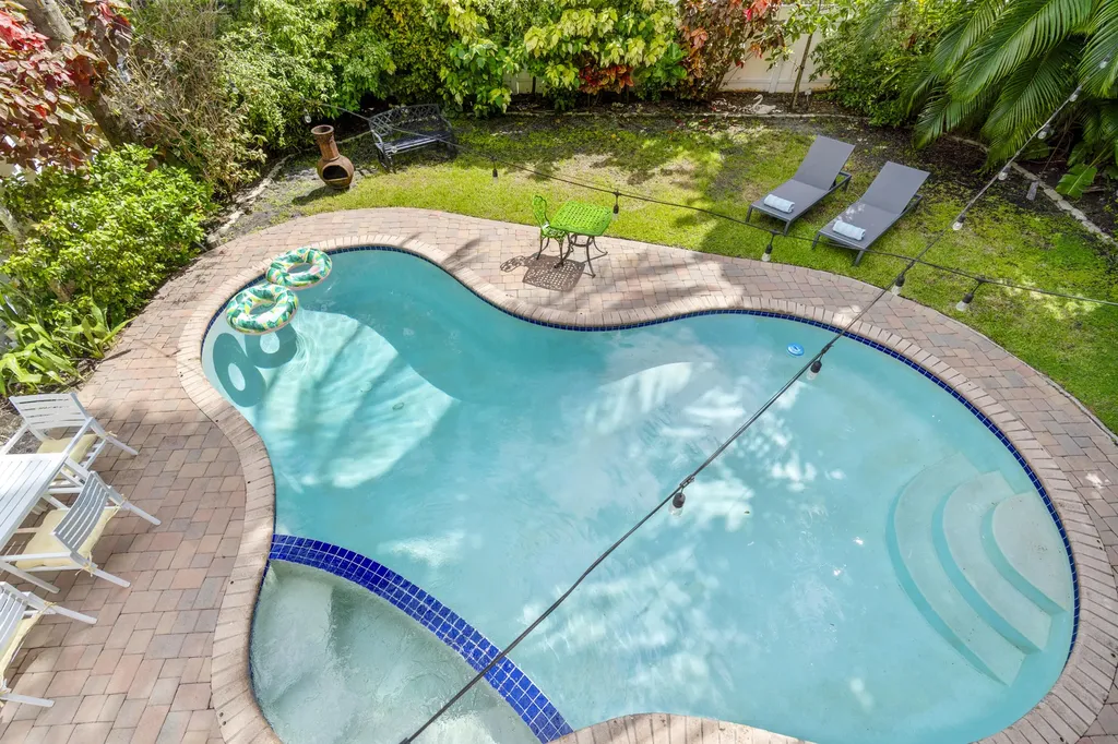 614 SE 5th Court Fort Lauderdale FL 33301