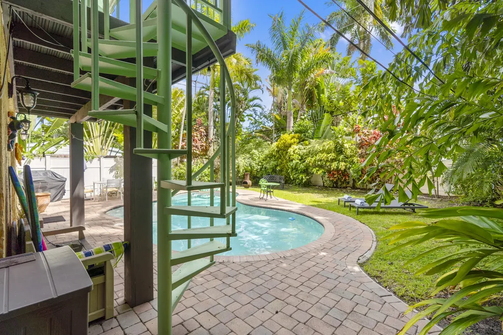 614 SE 5th Court Fort Lauderdale FL 33301