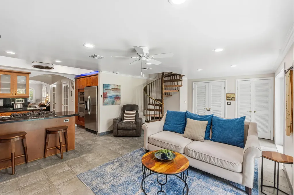 614 SE 5th Court Fort Lauderdale FL 33301