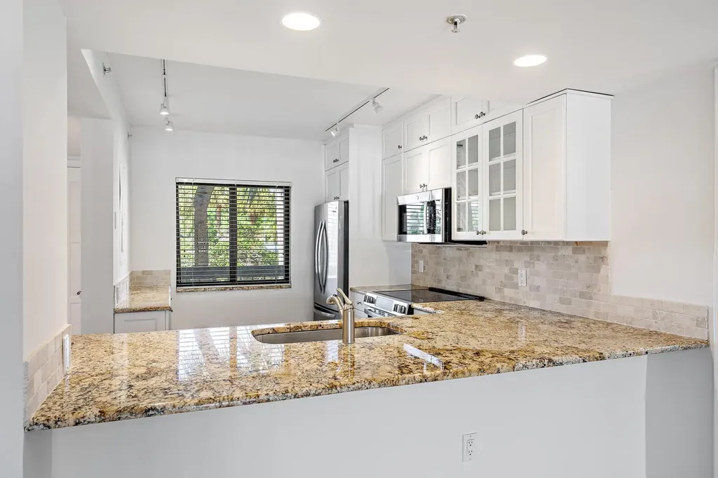 1501 Marina Isle Way Jupiter FL 33477