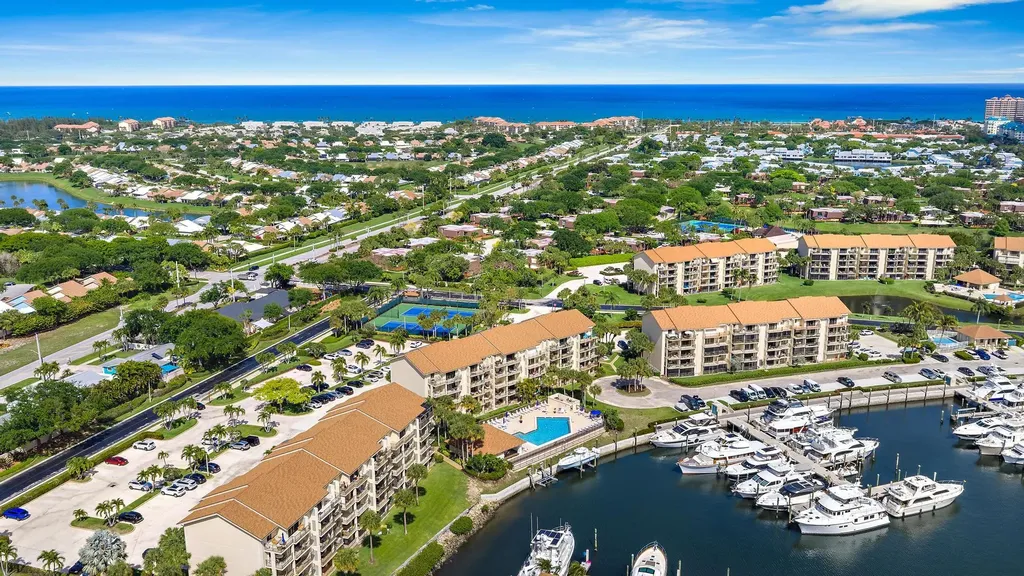 1501 Marina Isle Way Jupiter FL 33477