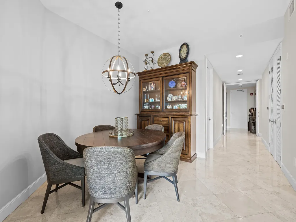 444 Hendricks Isle Fort Lauderdale FL 33301