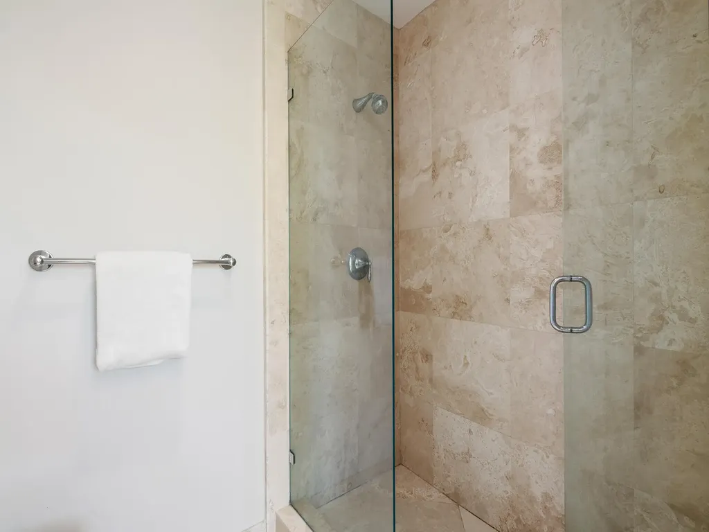 444 Hendricks Isle Fort Lauderdale FL 33301