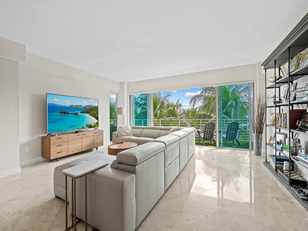 444 Hendricks Isle Fort Lauderdale FL 33301