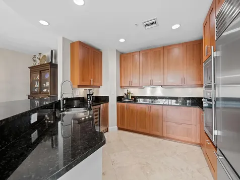 444 Hendricks Isle Fort Lauderdale FL 33301