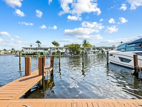 444 Hendricks Isle Fort Lauderdale FL 33301
