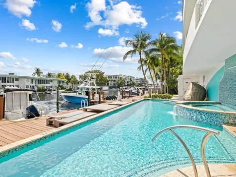 444 Hendricks Isle Fort Lauderdale FL 33301