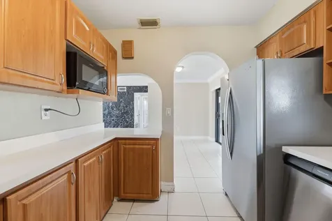 7670 NW 11th Court Pembroke Pines FL 33024