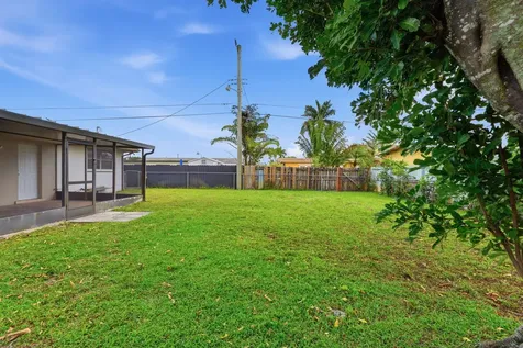 7670 NW 11th Court Pembroke Pines FL 33024