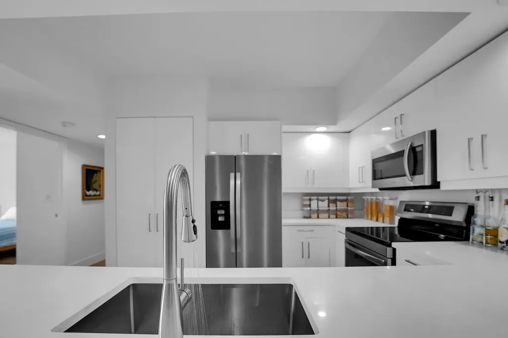 100 N Federal Highway Fort Lauderdale FL 33301