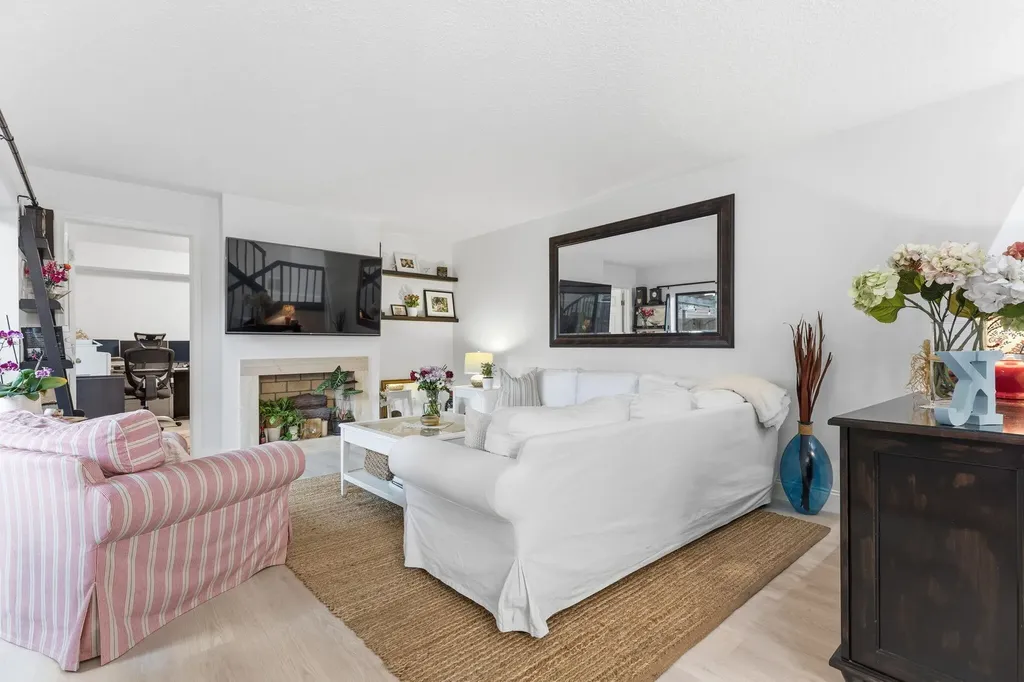 1807 18th Lane Palm Beach Gardens FL 33418