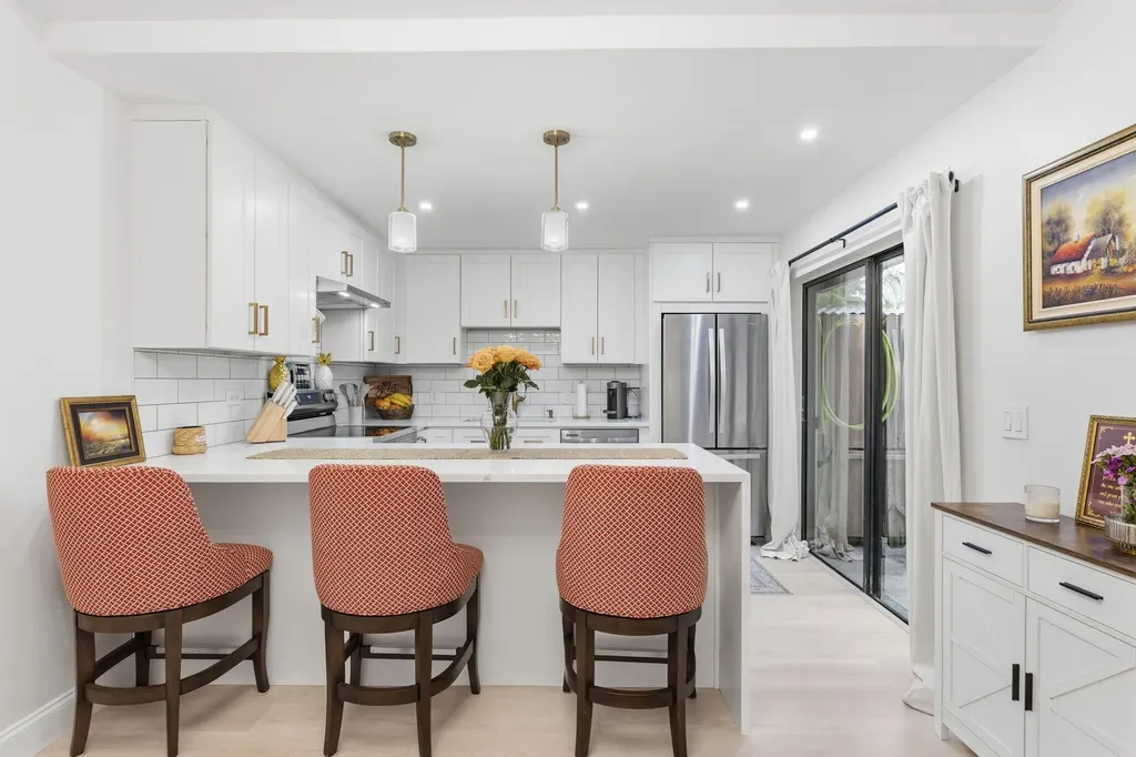 1807 18th Lane Palm Beach Gardens FL 33418