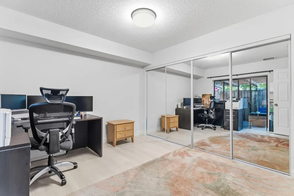 1807 18th Lane Palm Beach Gardens FL 33418