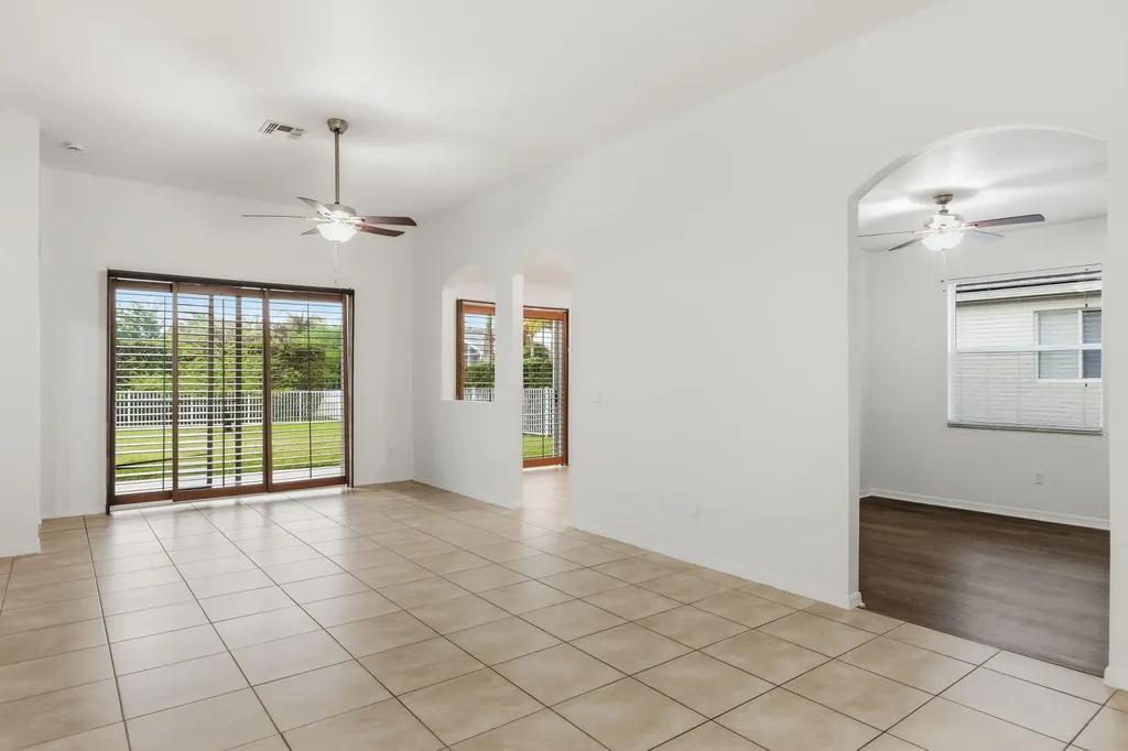 9573 SW Flowermound Circle Port St Lucie FL 34987