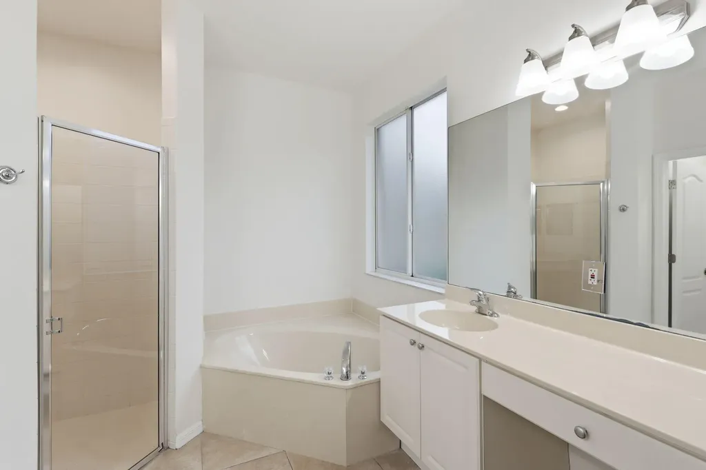 9573 SW Flowermound Circle Port St Lucie FL 34987