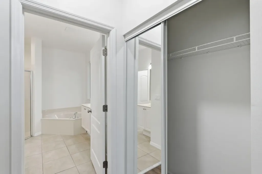 9573 SW Flowermound Circle Port St Lucie FL 34987