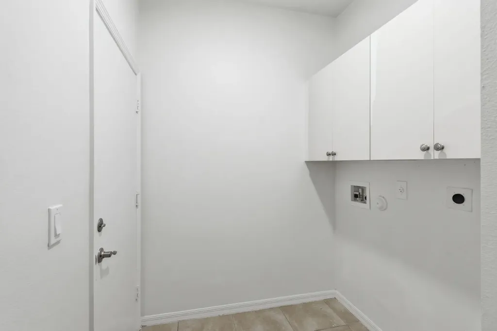 9573 SW Flowermound Circle Port St Lucie FL 34987