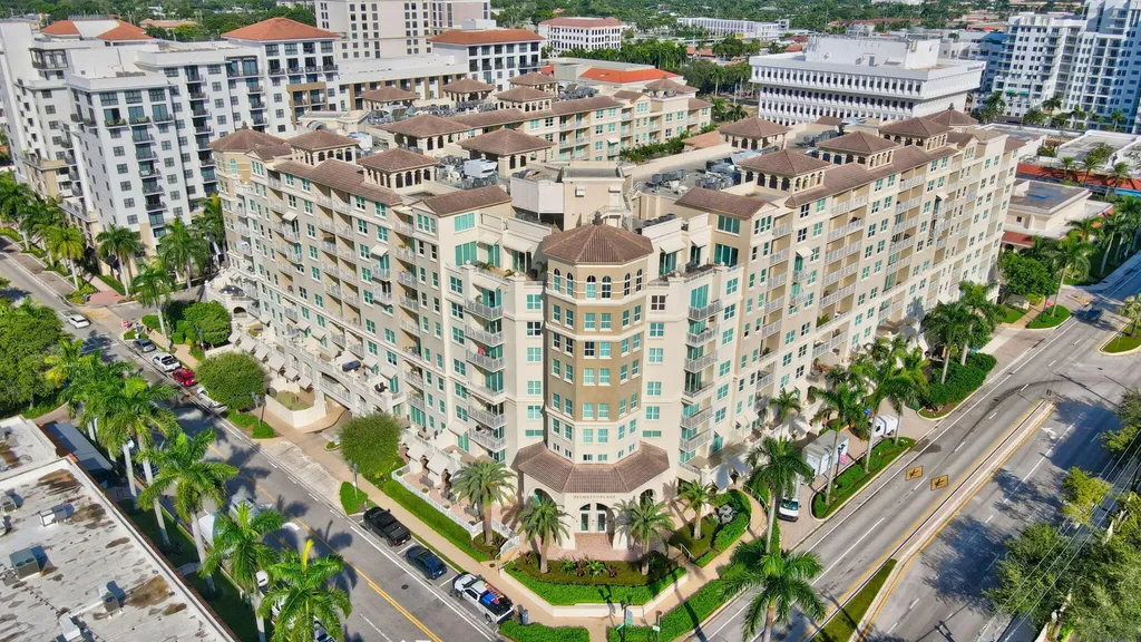 99 SE Mizner Boulevard Boca Raton FL 33432