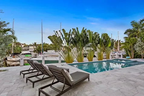 91 Fiesta Way Fort Lauderdale FL 33301