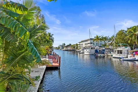 91 Fiesta Way Fort Lauderdale FL 33301
