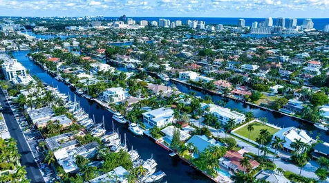 91 Fiesta Way Fort Lauderdale FL 33301