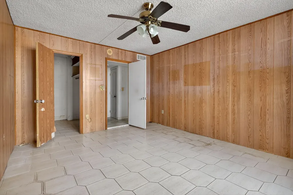 2851 NE 183rd Street Aventura FL 33160