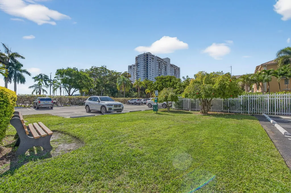 2851 NE 183rd Street Aventura FL 33160
