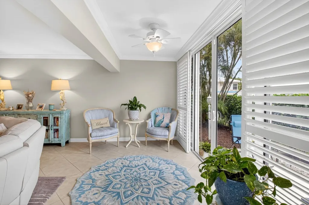 75 Venetian Drive Delray Beach FL 33483