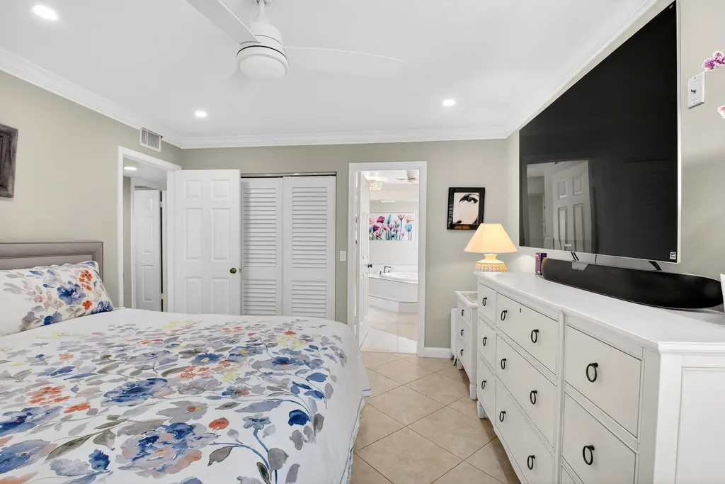 75 Venetian Drive Delray Beach FL 33483