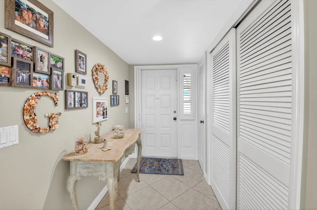 75 Venetian Drive Delray Beach FL 33483