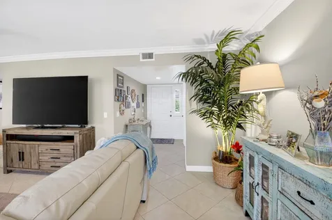 75 Venetian Drive Delray Beach FL 33483