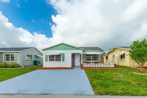 4810 NW 49th Drive Tamarac FL 33319