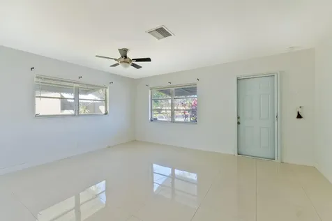 4810 NW 49th Drive Tamarac FL 33319