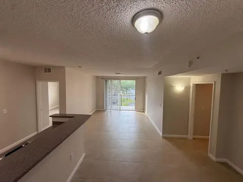 7980 N Nob Hill Road Tamarac FL 33321