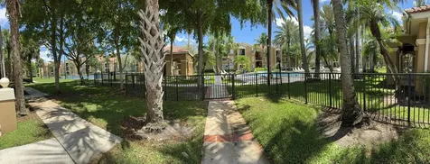 7980 N Nob Hill Road Tamarac FL 33321