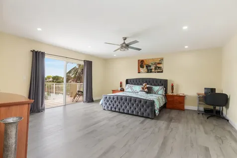 7597 NW 25th Street Margate FL 33063