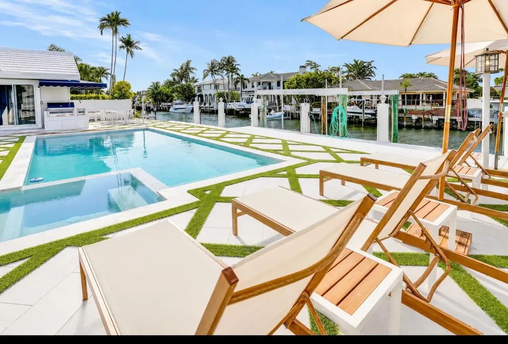 885 Nafa Drive Boca Raton FL 33487