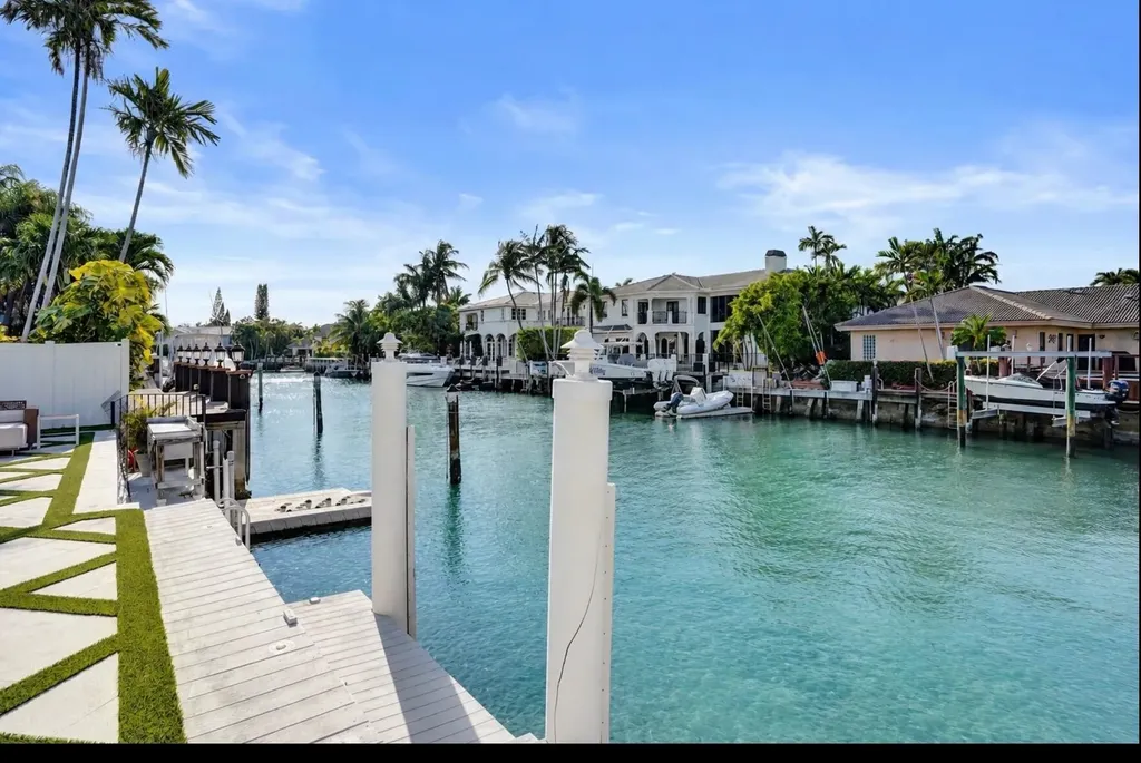 885 Nafa Drive Boca Raton FL 33487