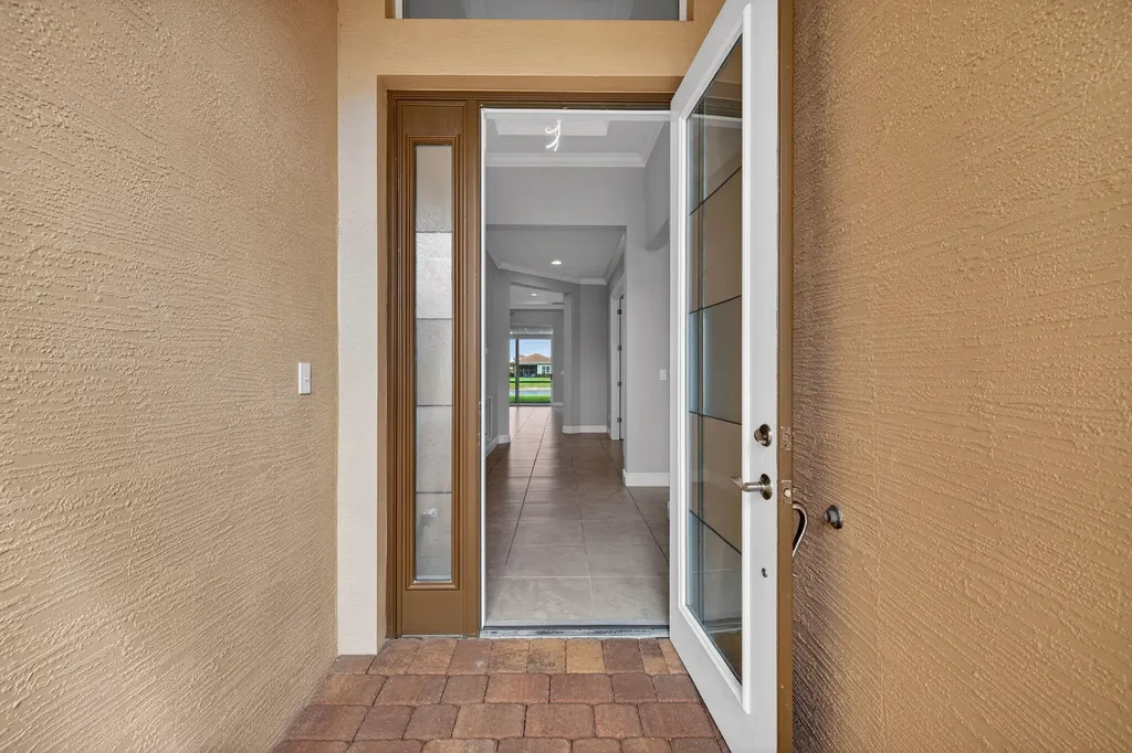 9318 SW Miracoli Way Port St Lucie FL 34987